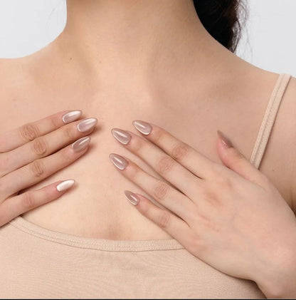 Premium Cat Eye Press On Nails Set